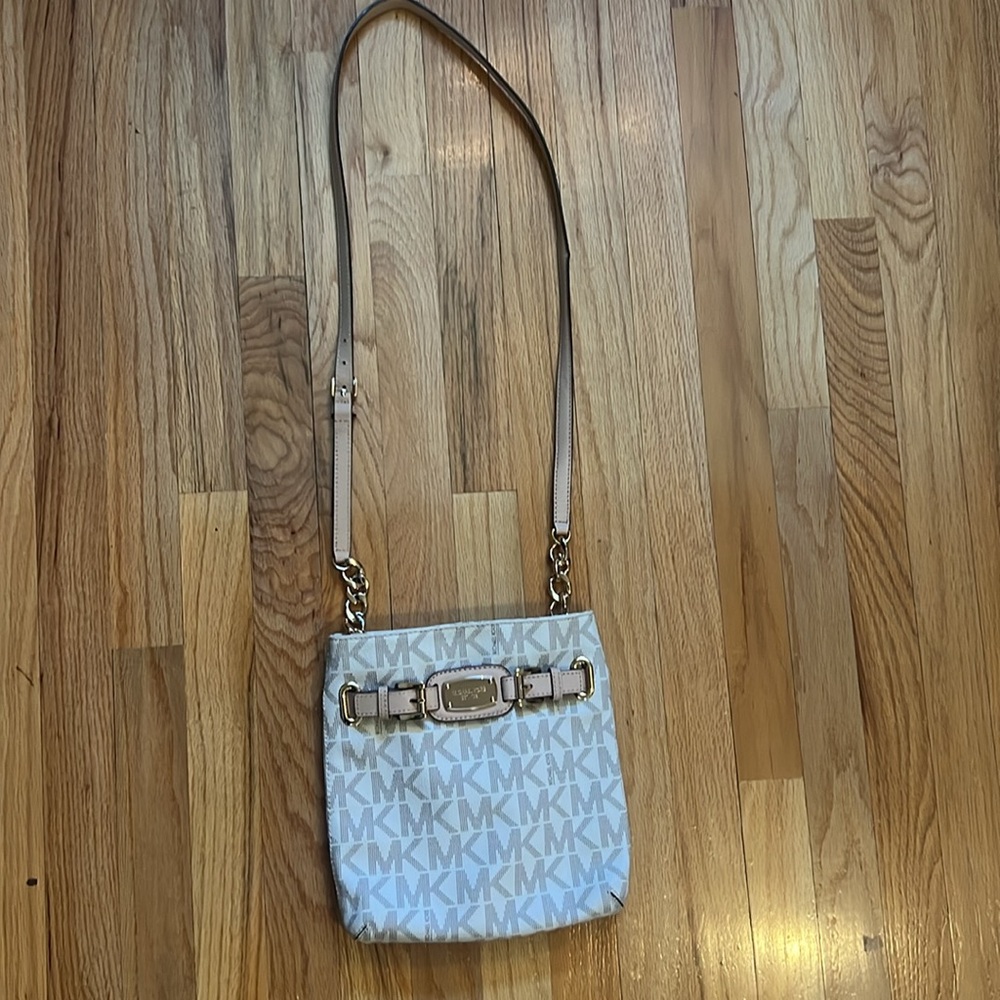 NWOT Ivory Michael Kors Long Crossbody Bag - Picture 2 of 12